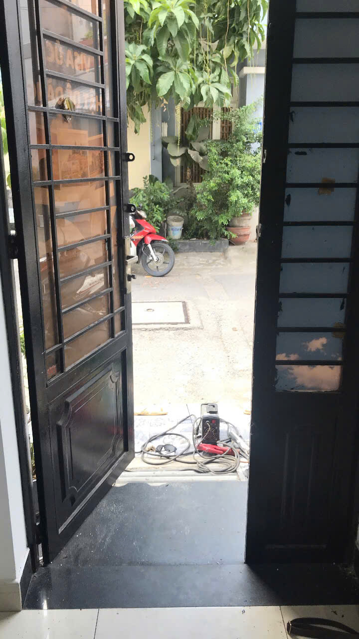 sửa cửa xệ , bình hung hòa , TP HCM 