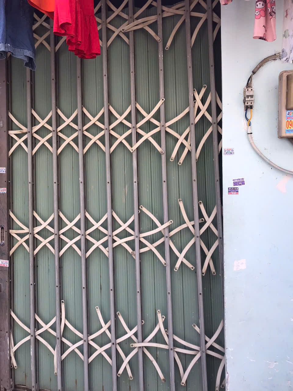 thợ sửa cửa kéo đài loan tại nhà - TP HCM